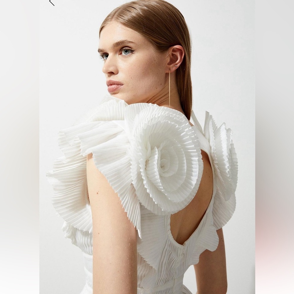 White Dress / Drama Pleat Ruffle Rosette Woven Maxi Dress